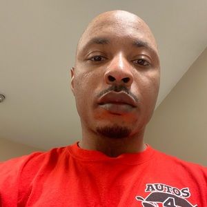 Meet your Posher, Pierre